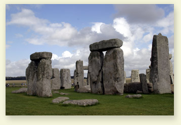  (Stonehenge). ,  2900   ..